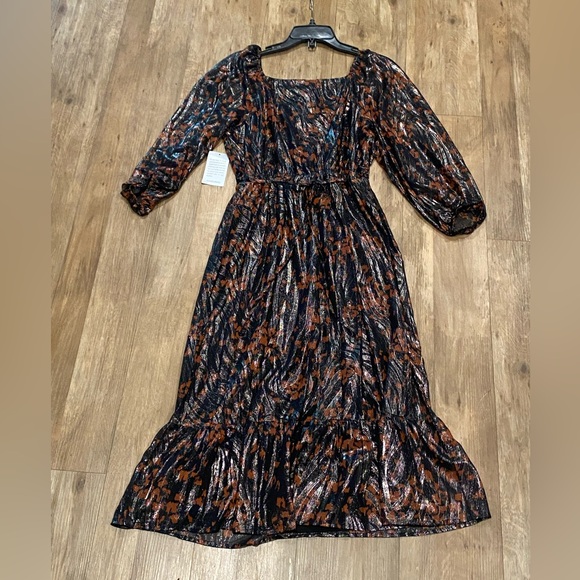 COLLECTIVE CONCEPTS-Square V-neck Dress- Size: Medium-Color: Black/Red-NEW!! - Picture 4 of 16